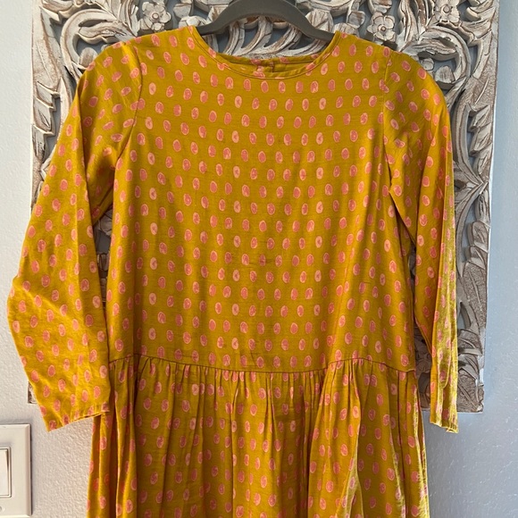 Girls golden mustard yellow dress with pink dots - Picture 1 of 7